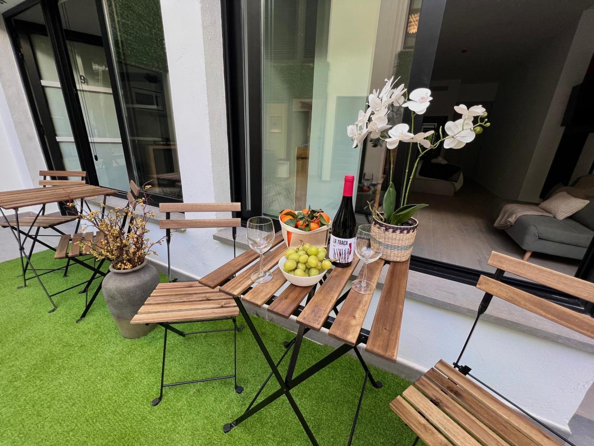 Sorolla Urban Suites Valencia Eksteriør billede